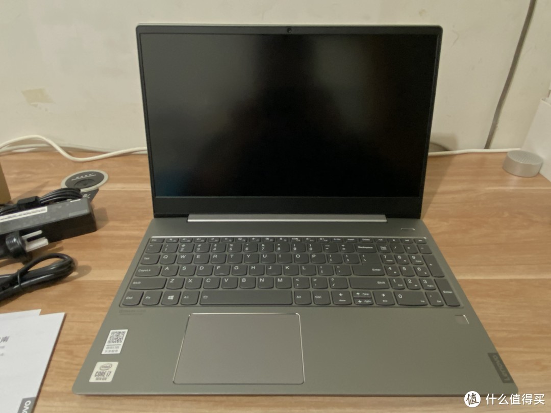 Lenovo 小新air15  开箱，1T 固态硬盘香不香