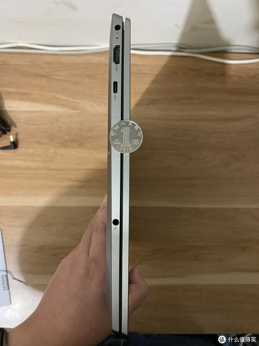 Lenovo 小新air15  开箱，1T 固态硬盘香不香