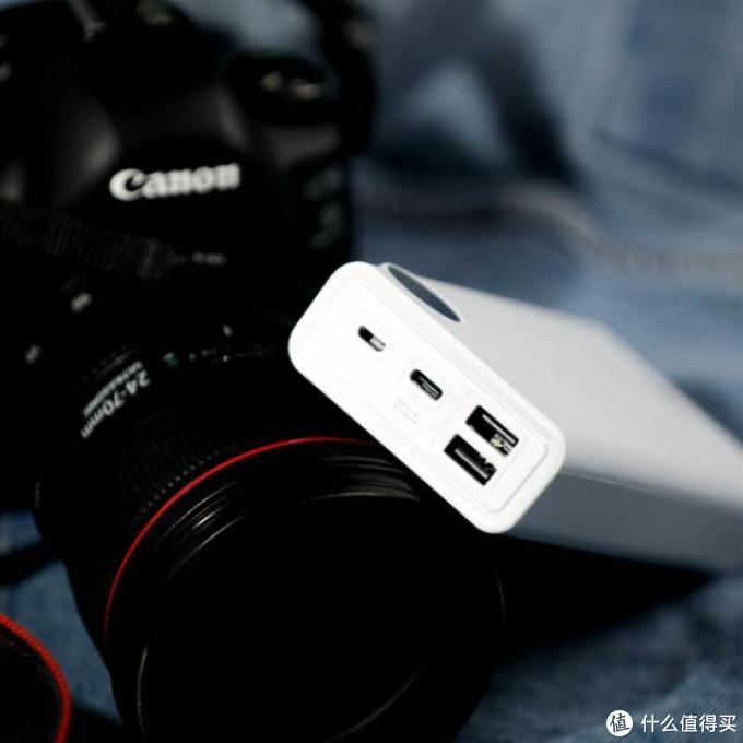 充电宝就是要持久——爱国者F20000充电宝