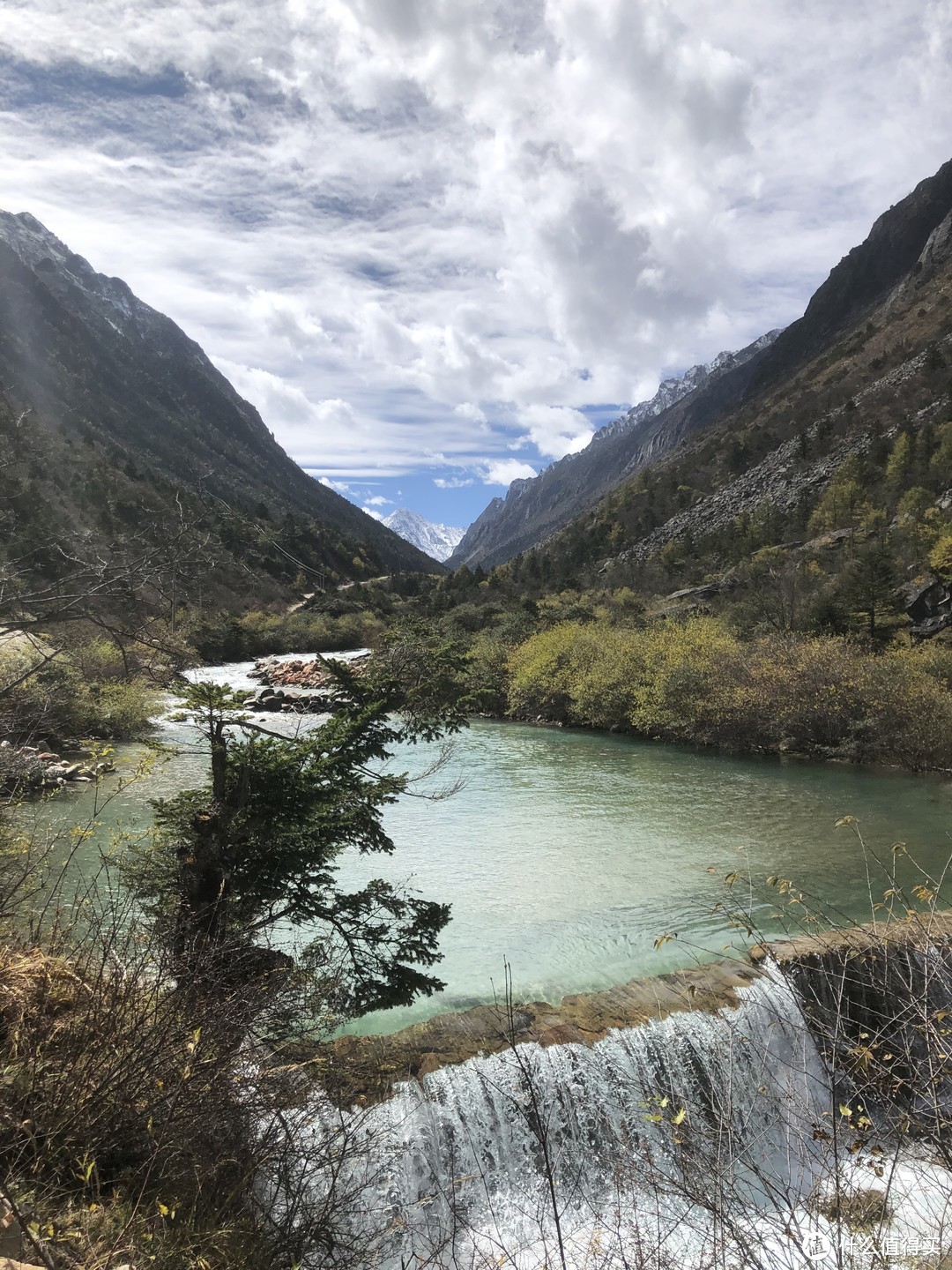 沿途雪水汇成河