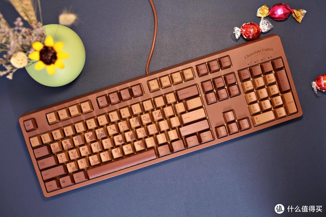 最“好吃的”键盘？樱桃轴PBT键帽之黑爵巧克力键盘使用经验分享