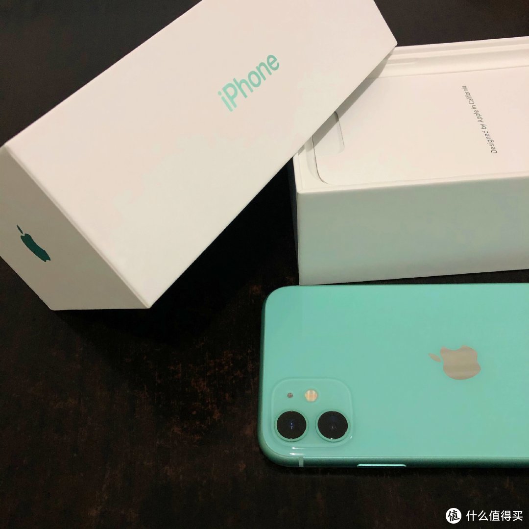 iPhone 11 Tiffany 绿和她的新装备们