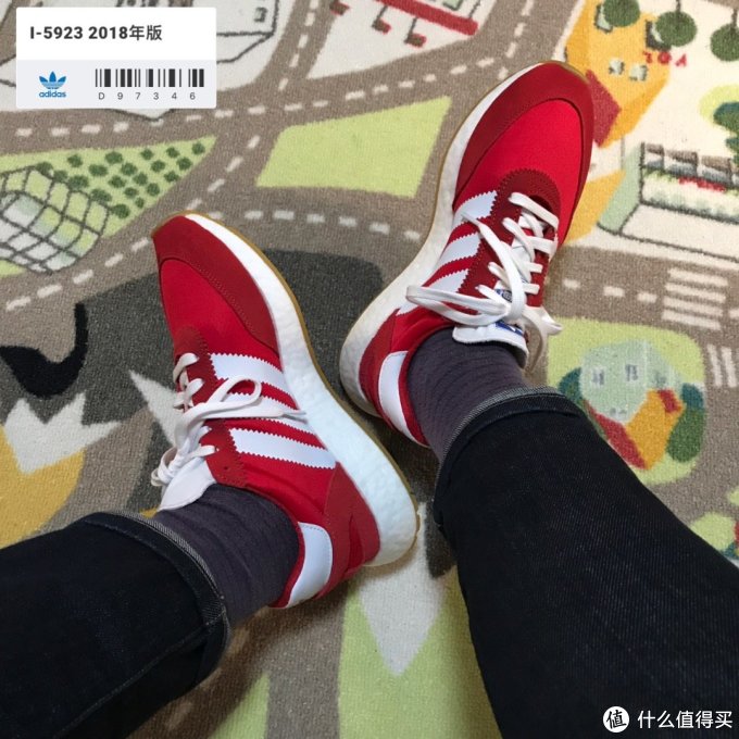 Nike粉眼里的Adidas鞋