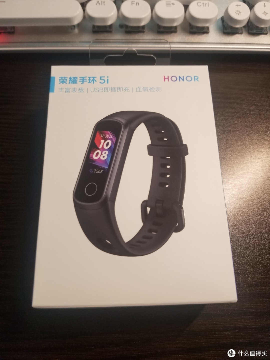 智能手环还是智能手表？荣耀手环5i对比三星galaxy watch active