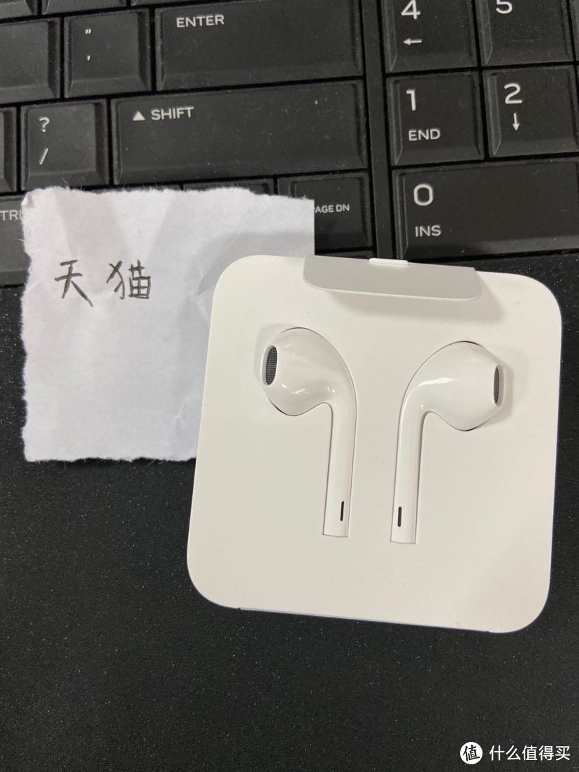 分别从天猫旗舰店和多多购入的iPhone11到底有啥子差别？