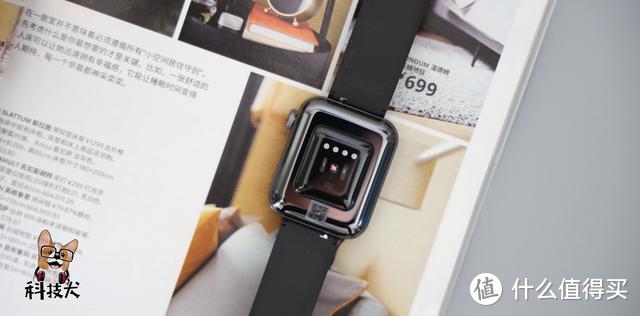 小米手表图赏：使用体验全面领先Apple Watch