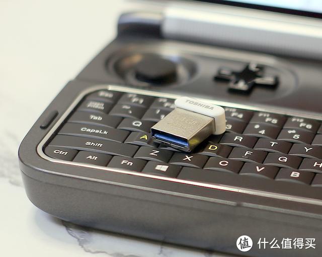 PC游戏大作随身玩，这款GPD WIN2堪称全能掌机