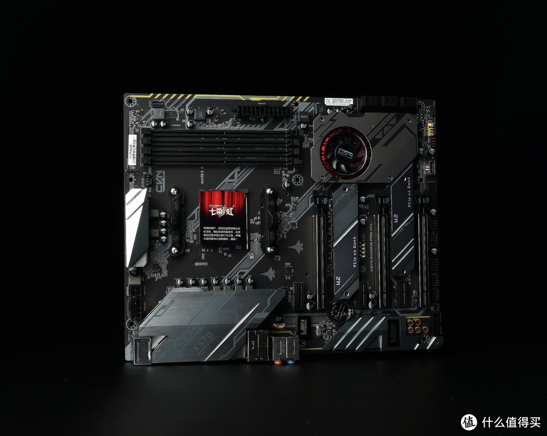 德国血统骨伽幻影者s机箱开箱评测