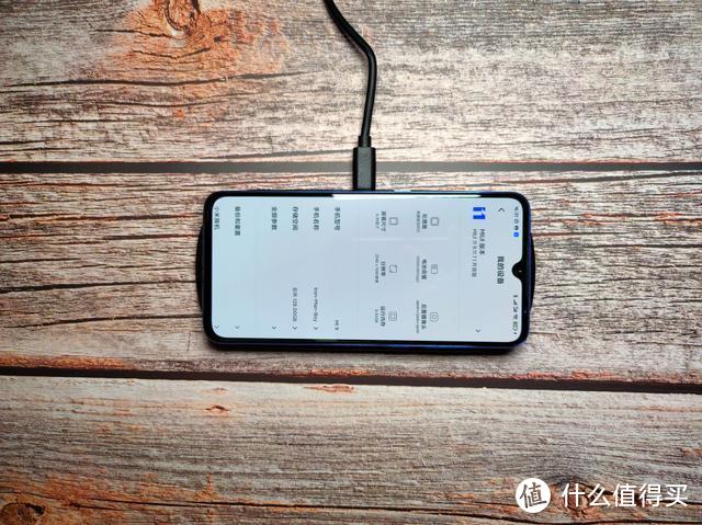 突破性的5线圈结构——CHOETECH无线充电器体验评测