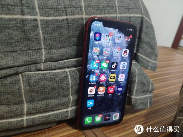 iPhoneXR深度使用一周年：爱过，恨过，再见了