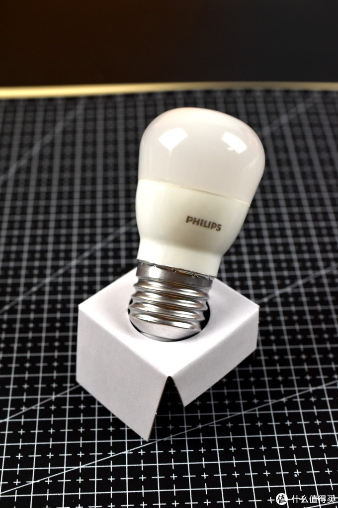 猫主子的守护小夜灯-philips 飞利浦 led灯泡 e27 2.5w 白色