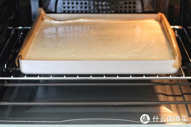 烘焙必做的一款蛋糕卷，细腻光滑不开裂，无添加比外面卖的好百倍