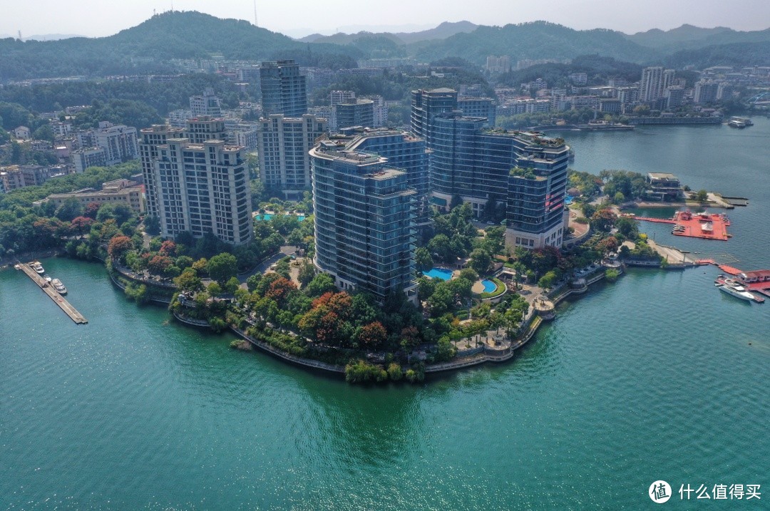 打卡千岛湖绿城蓝湾度假酒店，错峰出行享一线湖景，更有亲子度假新体验