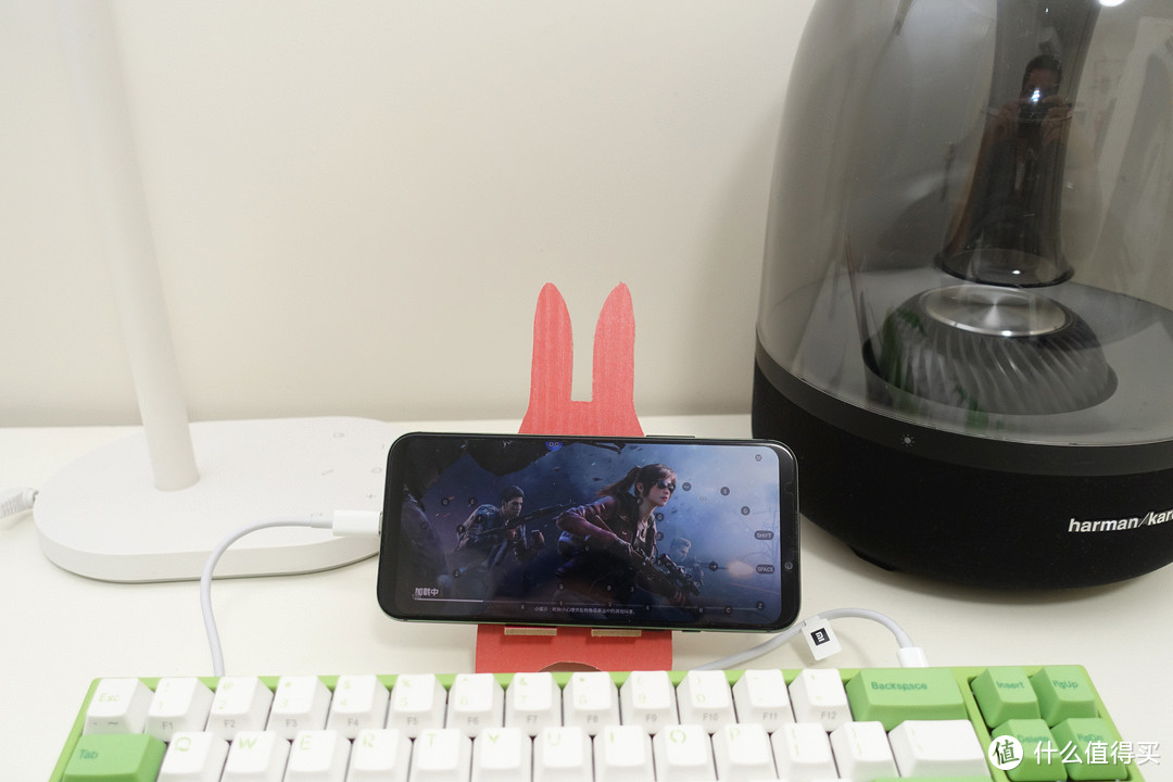 京奇宝物之游戏篇：黑鲨手机+哈曼卡顿音箱+阿米洛键盘~三样高颜值装备给你不一样的游戏体验