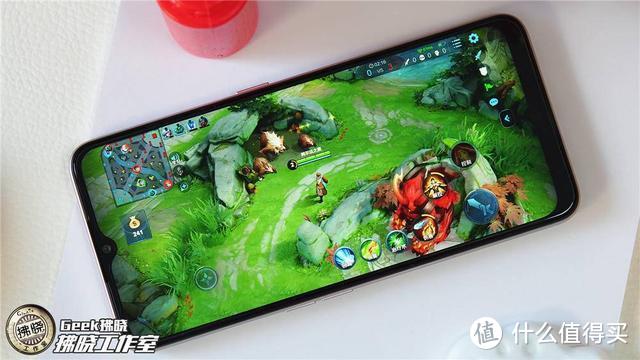 为长续航和观影体验入手一部千元机？OPPO A11体验实录