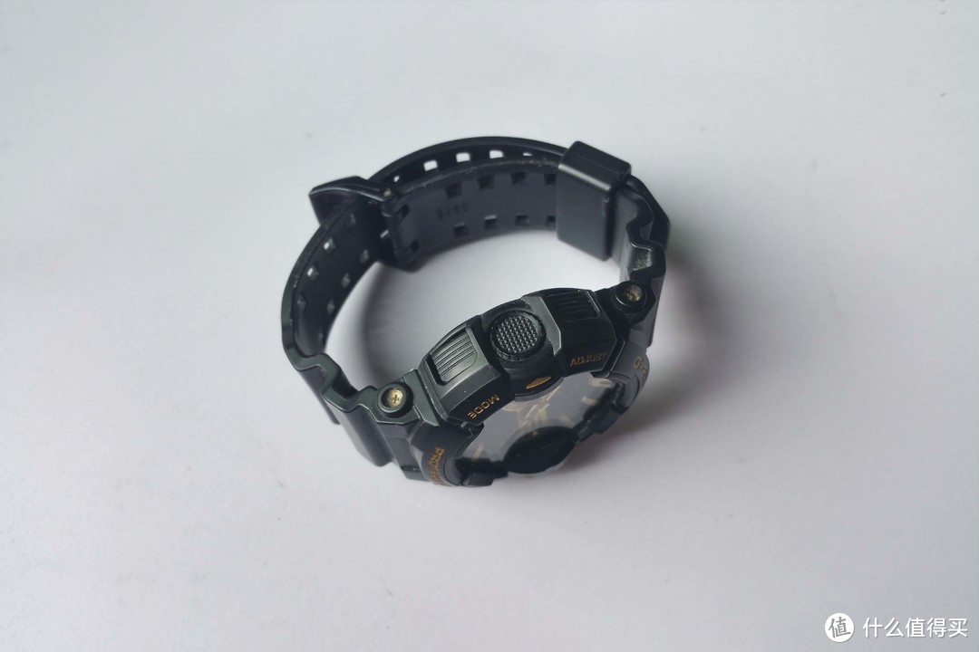 咸鱼捡漏记——卡西欧 G-Shock GA-400GB-1A9 晒单