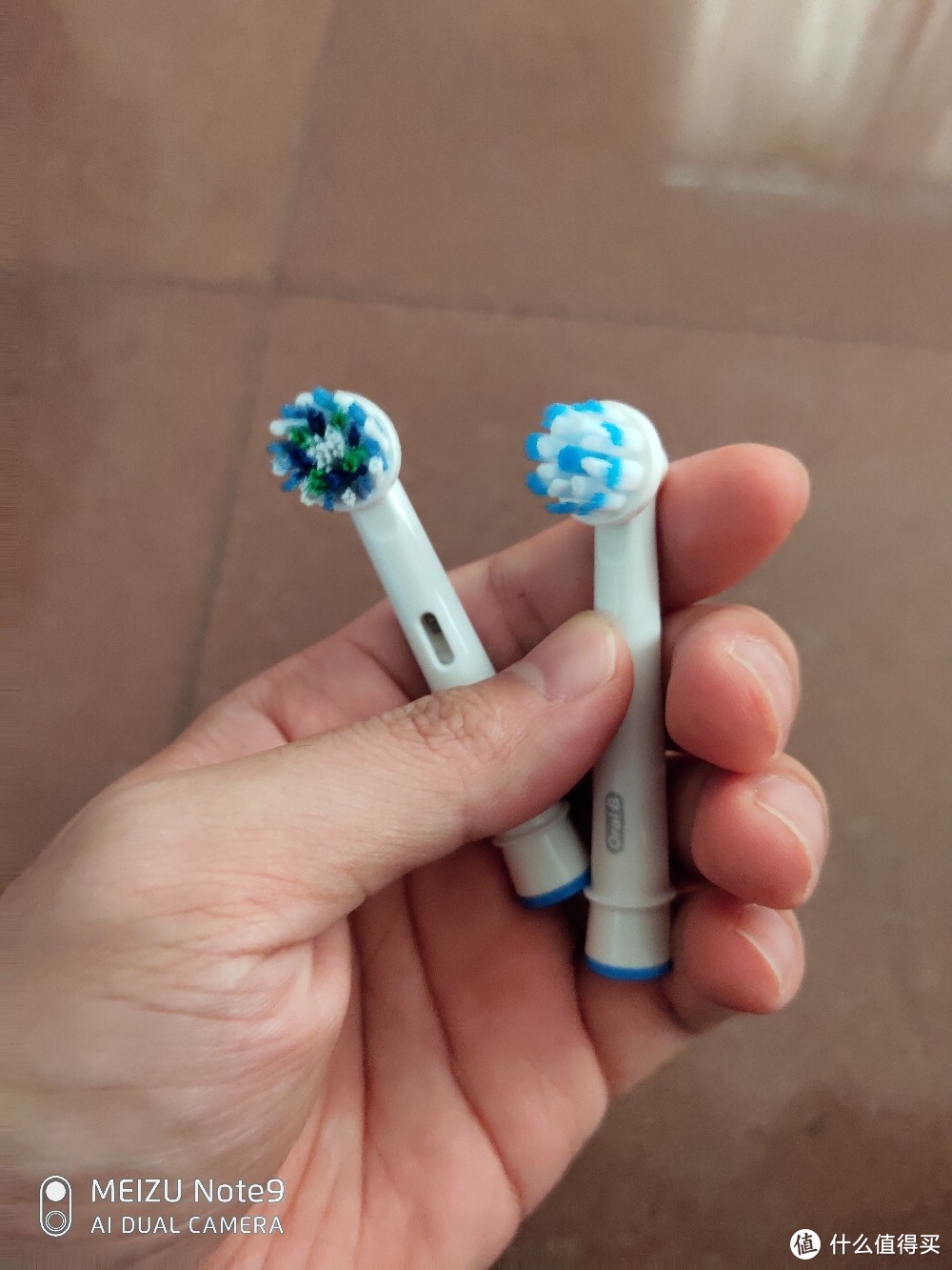 欧乐B 600 plus电动牙刷开箱