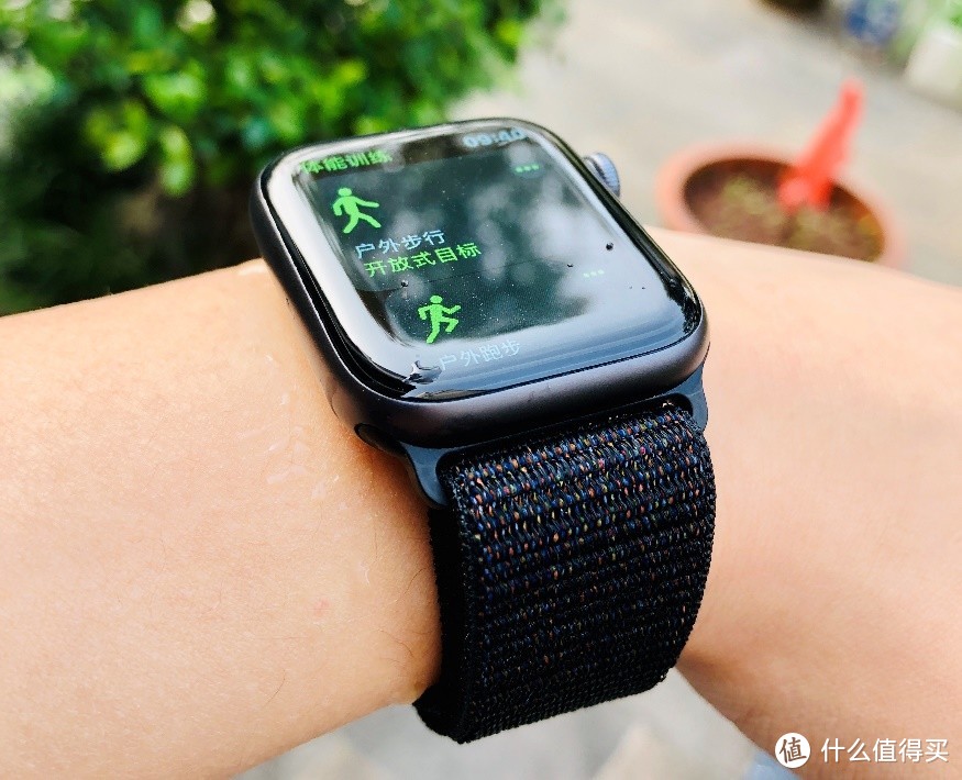 新款Apple Watch最亮的功能，居然是经期跟踪？