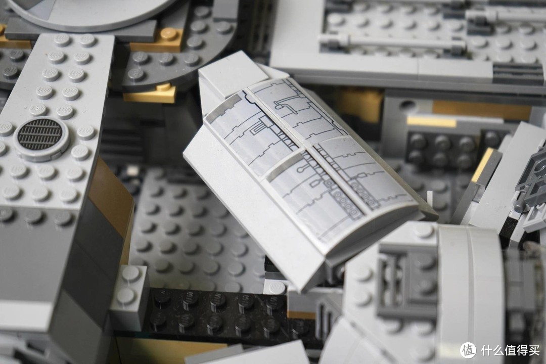 非星战迷也愿意买的玩具--LEGO乐高75105千年隼号展示