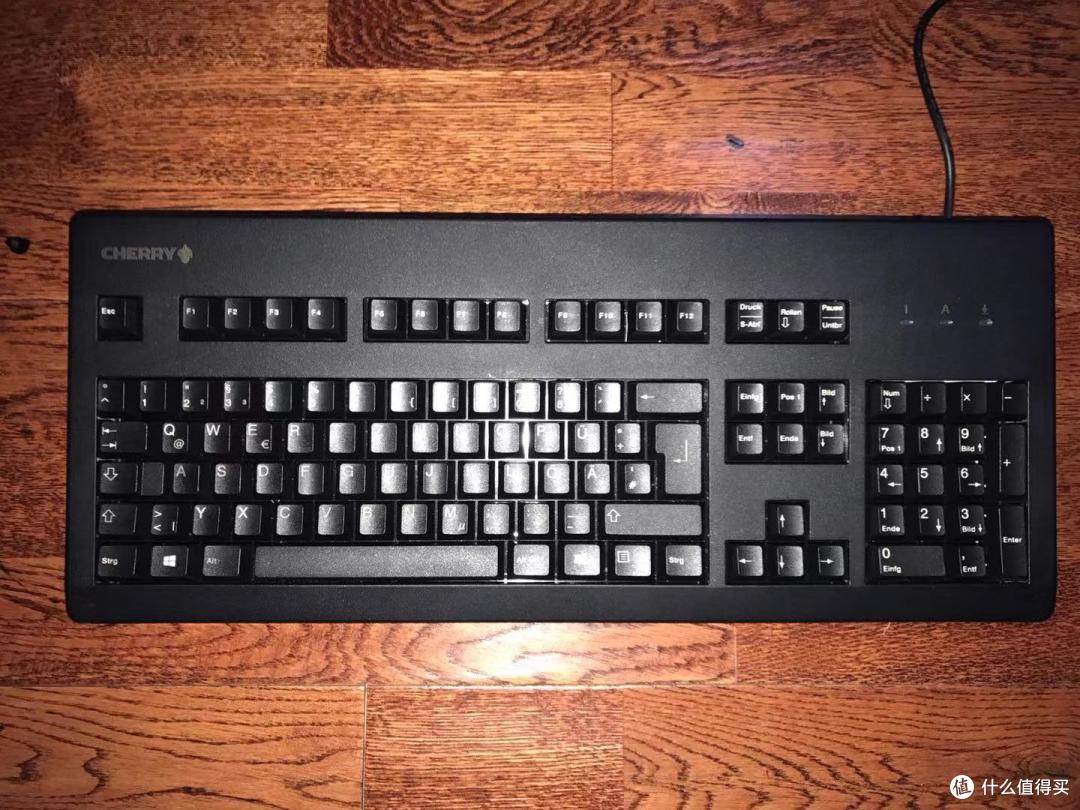 新人鼠标已买,键盘也不能差,cherry g80-3000黑轴开箱