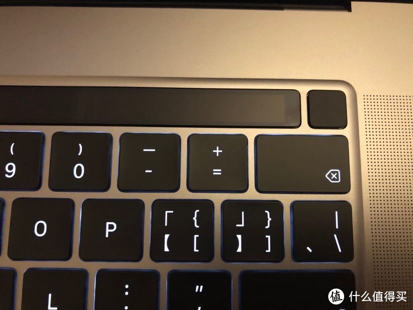 16寸MacBook Pro开箱！前方真香警告