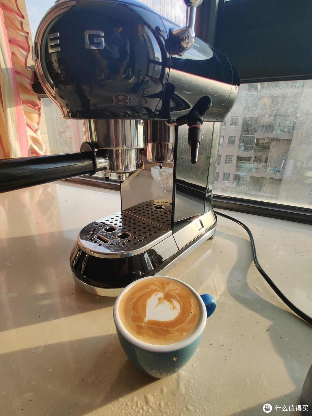 三折买台咖啡机？！ SMEG ECF01半自动咖啡机体验