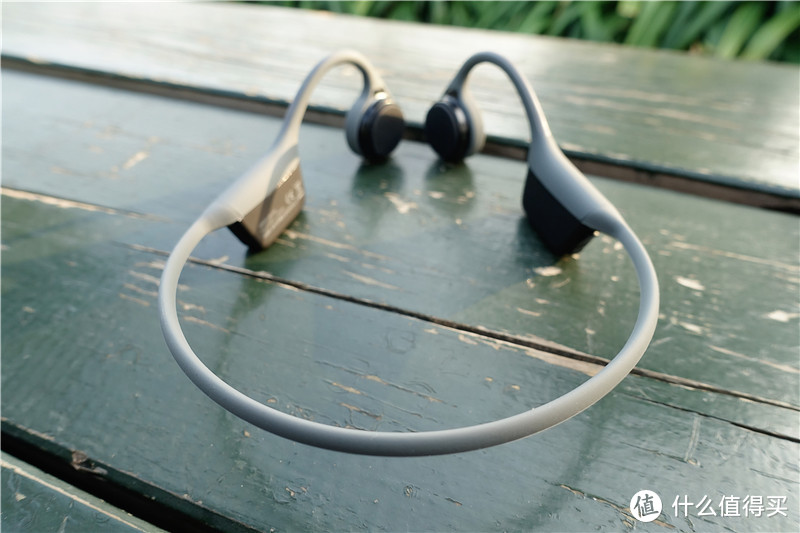 南卡骨传导蓝牙耳机Runner体验：这是一款不塞进耳朵的蓝牙耳机