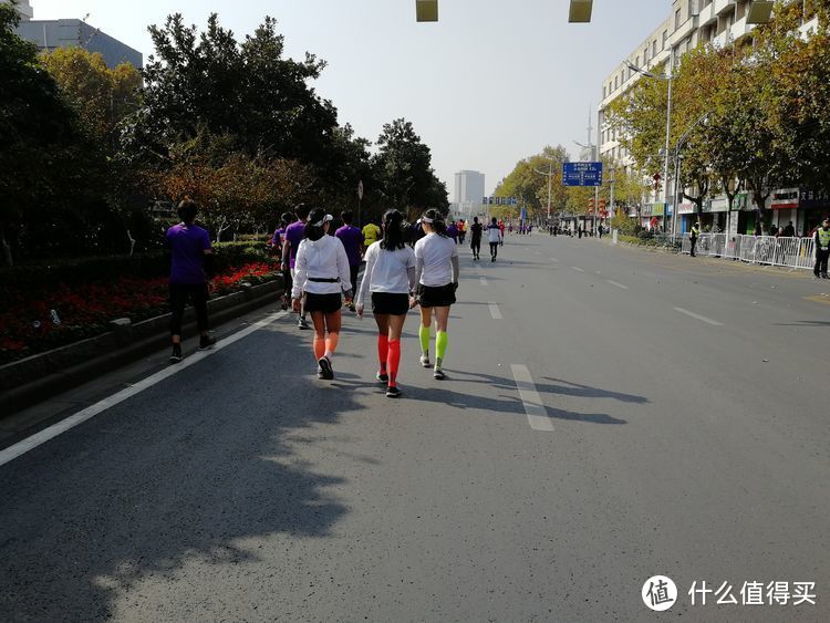 穿越六朝十代，跑进旧都新城--2019.11.10南京马拉松赛记