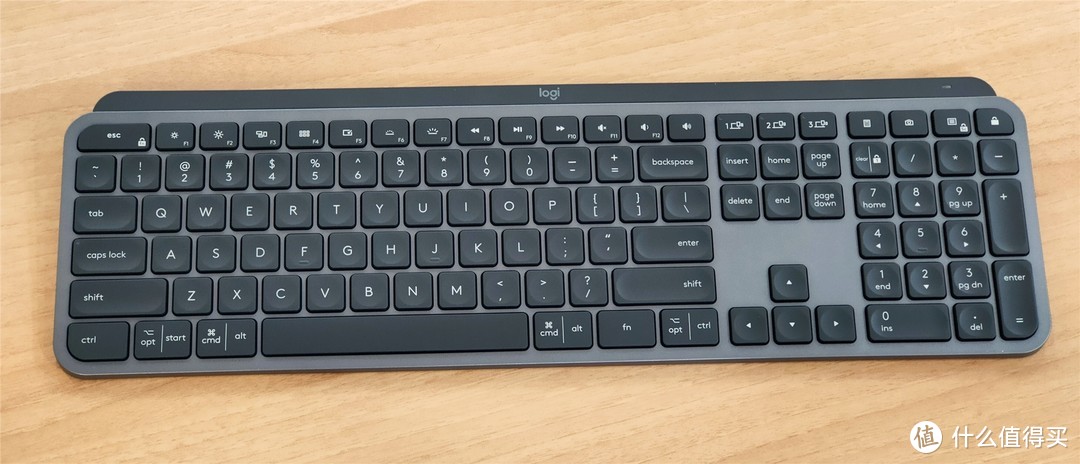 两大巨头无线键盘对决：罗技MX Key是否可以力战“田牌”Surface Keyboard？