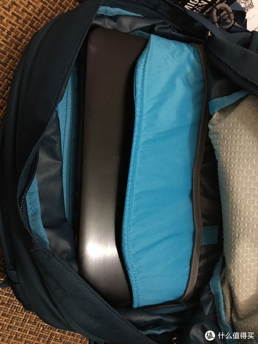 小鹰 OSPREY DAYLITE TRAVEL 日光 24 L