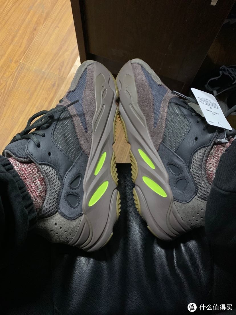 双十一剁手合集（VANS YEEZY700等）（附价格）