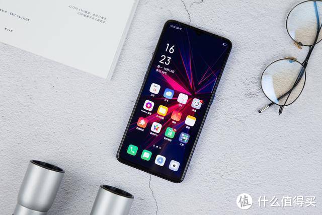 OPPO Reno Ace实际表现如何？充电半小时，看剧一整天，确实给力