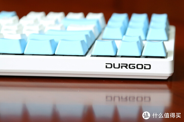 继承中创新：杜伽K320w无线多模机械键盘开箱