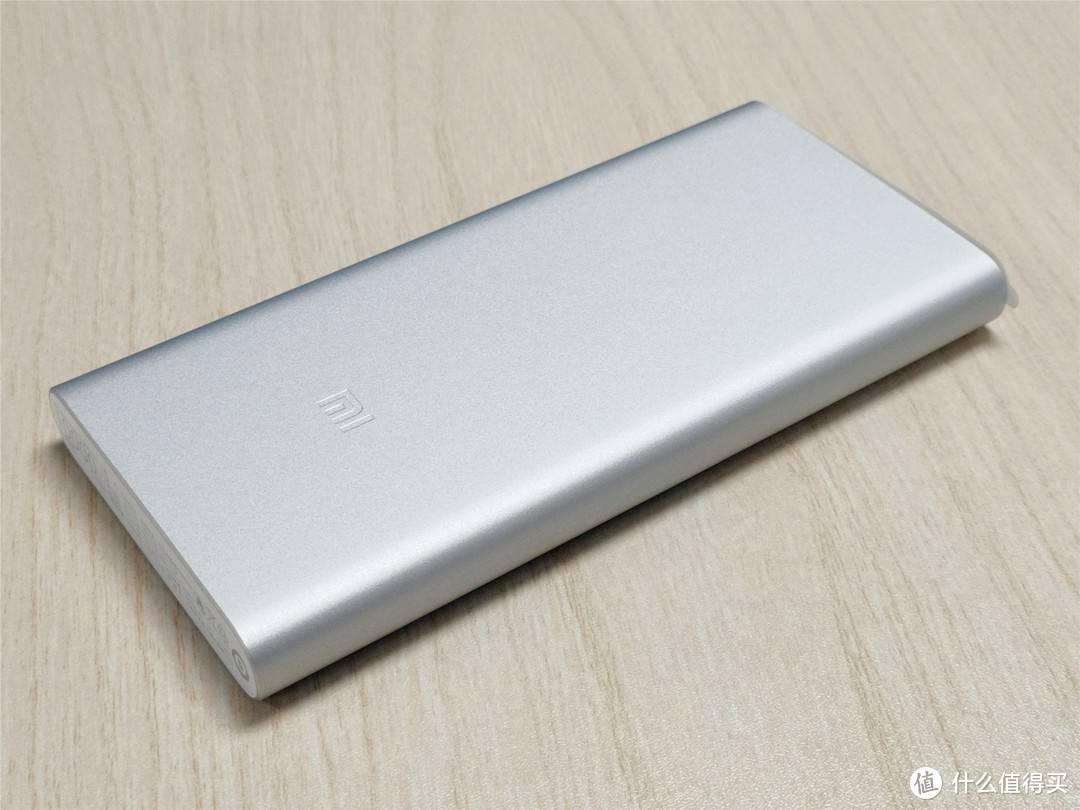 双十一期间帮老父亲买个充电宝：新小米移动电源2（10000mAh）开箱简晒