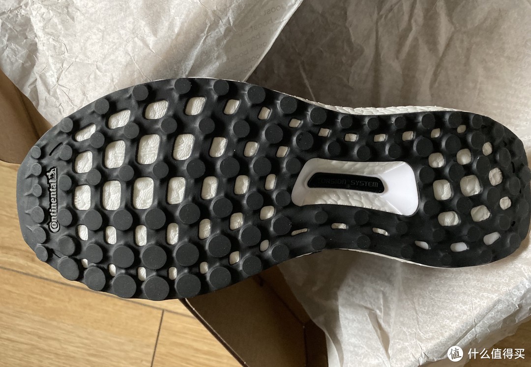 355拿下Adidas UltraBoost Clima,踩屎感？恕我愚钝