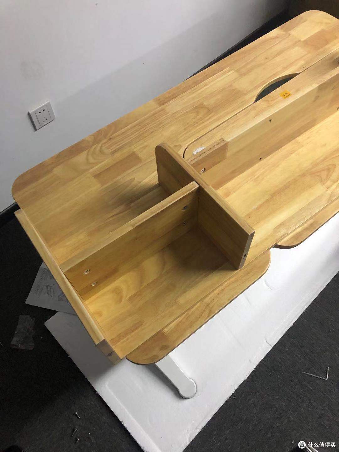 女儿要上小学啦~给她买了学习桌,开箱验货,细节篇~_儿童学习桌_什么