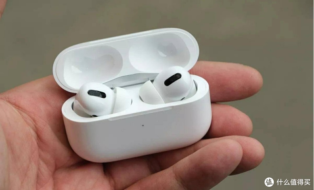 国内发布这么多降噪耳机补货，苹果新耳机AirPods Pro一出就火了，为啥？