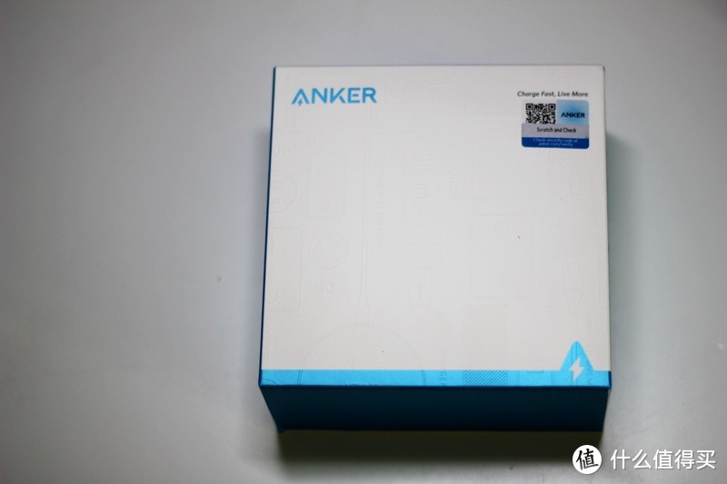 小巧够快 - Anker 65W GaN 4口桌充开箱简评