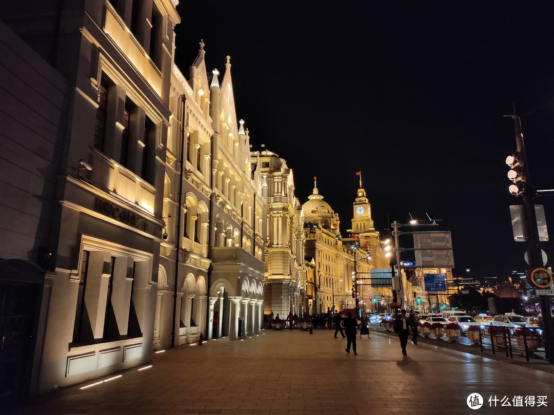 夜景（未开启超级夜景模式）