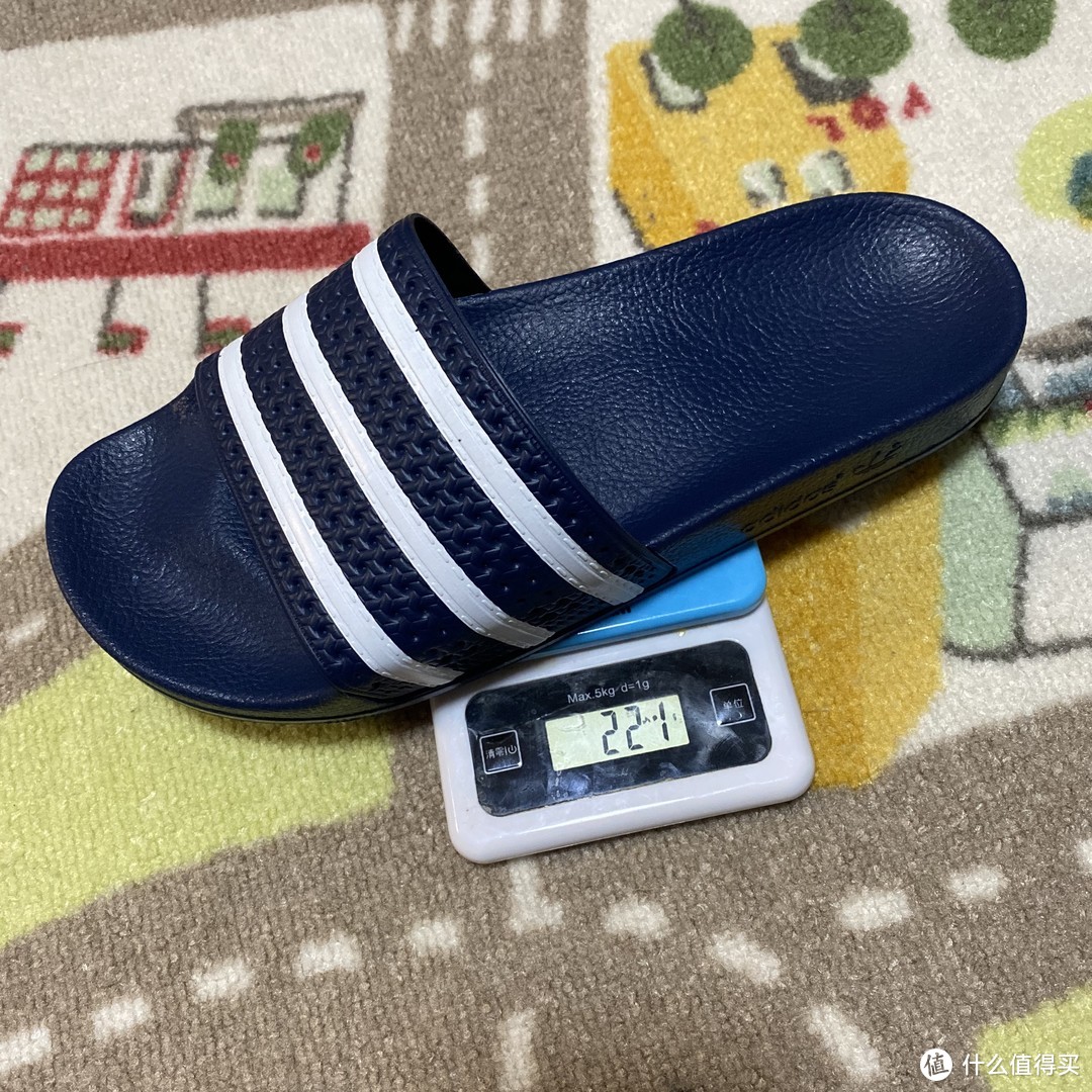 反季好价！adidas三叶草ADILETTE休闲拖鞋