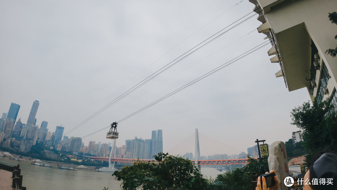运动相机也能拍照？Osmo Action镜头下的3D魔幻网红山城——重庆