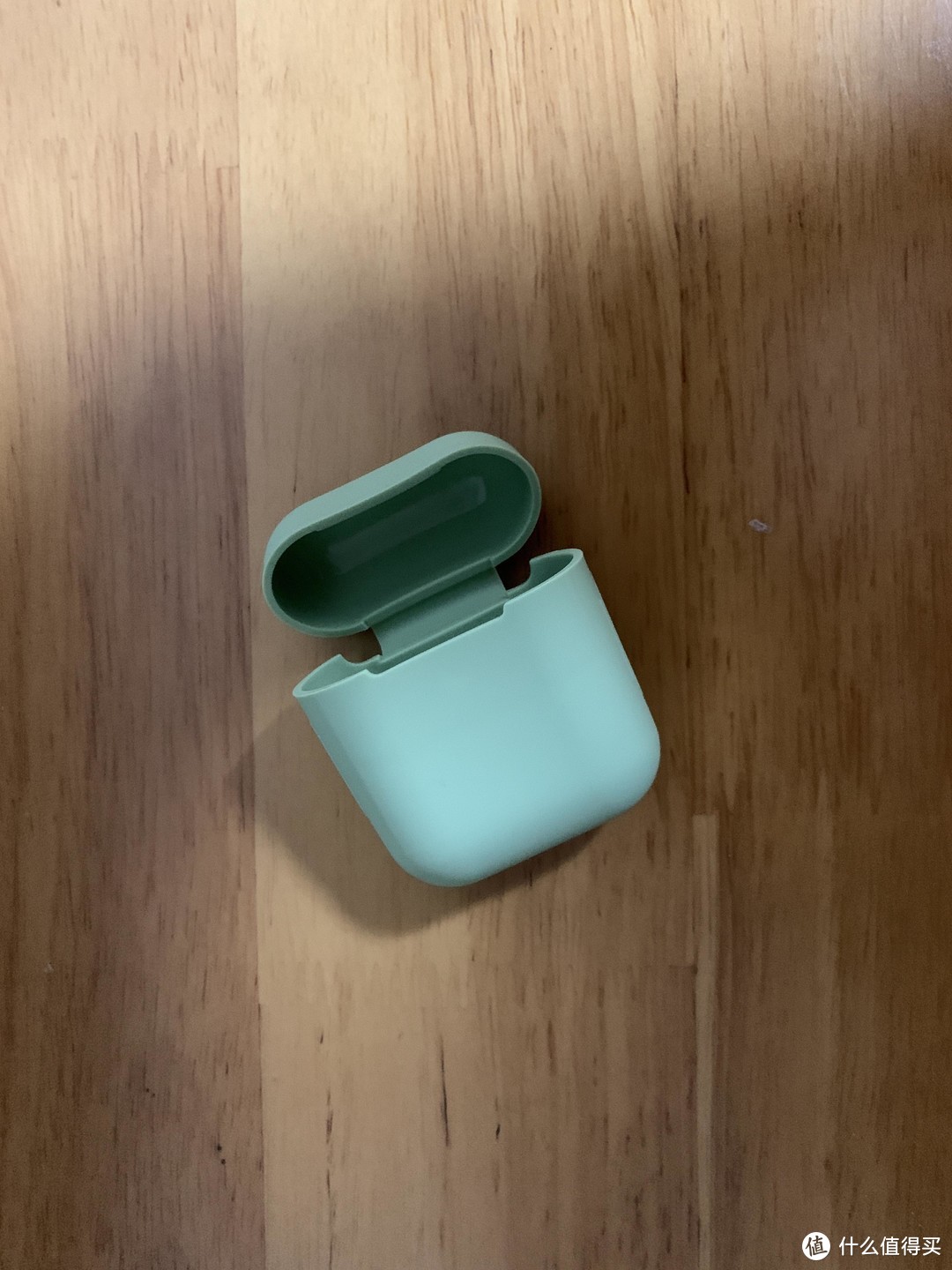 iPhone好帮手：AirPods2代开箱（香）记