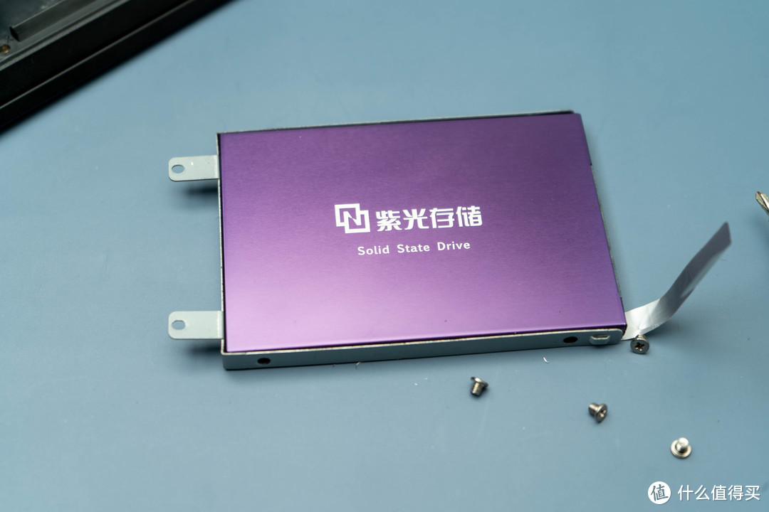 老旧笔记本升级,买了个紫光固态,新硬盘新系统(附装机教程)