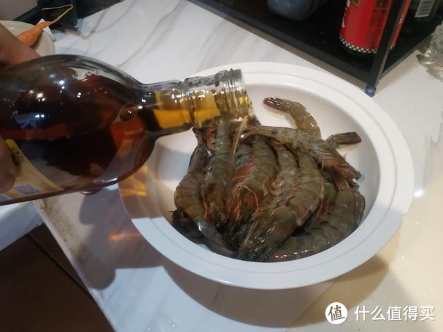 深夜食堂，烤箱版的蒜蓉大虾，好吃到没有朋友