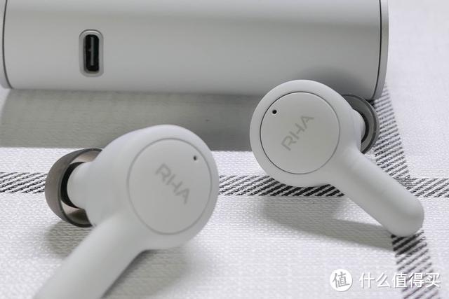 真无线蓝牙耳机新选择，时尚舒适的RHA TrueConnect轻体验