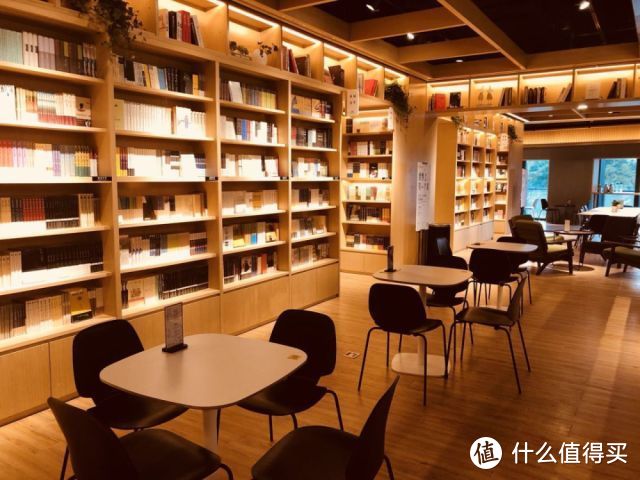 资讯| 北京评选出85家最具特色书店，10家最美书店，2家最具影响力书店