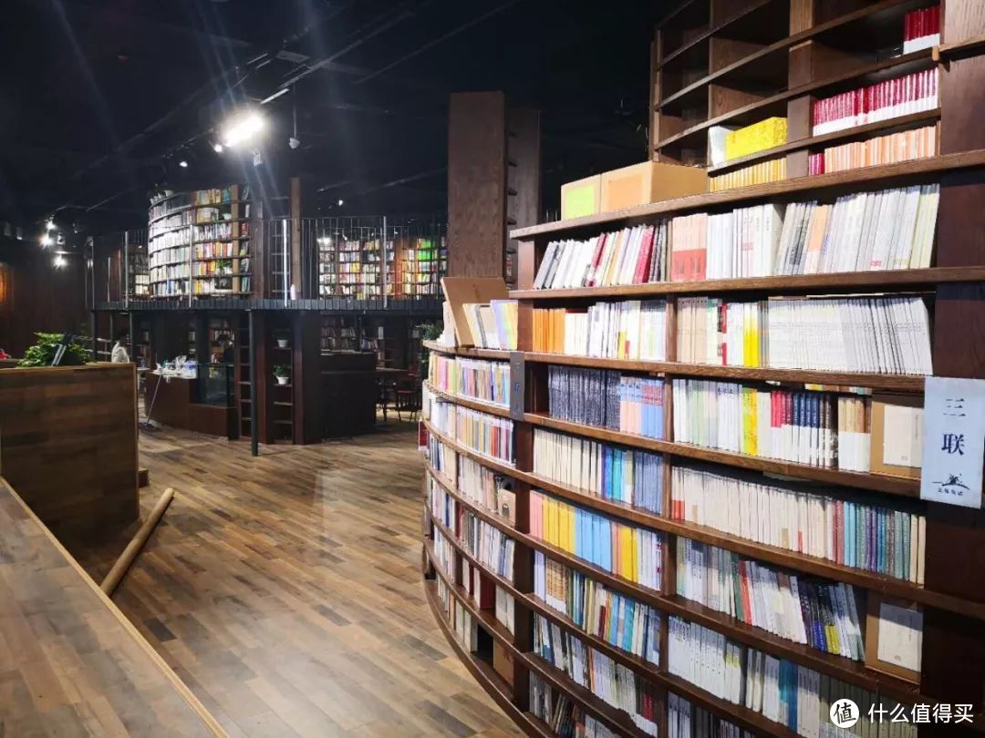 资讯| 北京评选出85家最具特色书店，10家最美书店，2家最具影响力书店