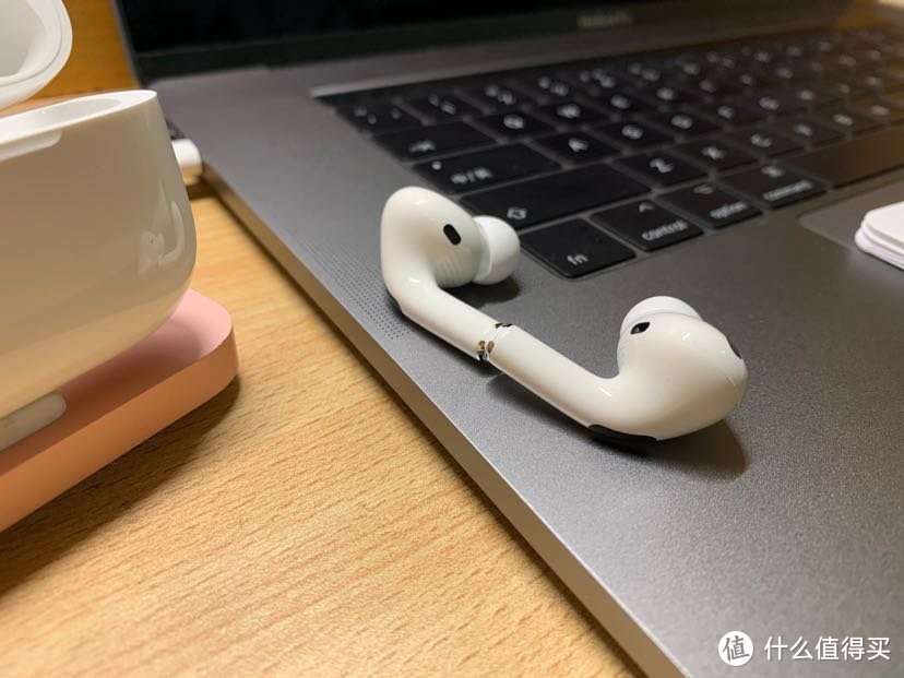 天猫双十一1899入手的AirPods Pro开箱和主观感受