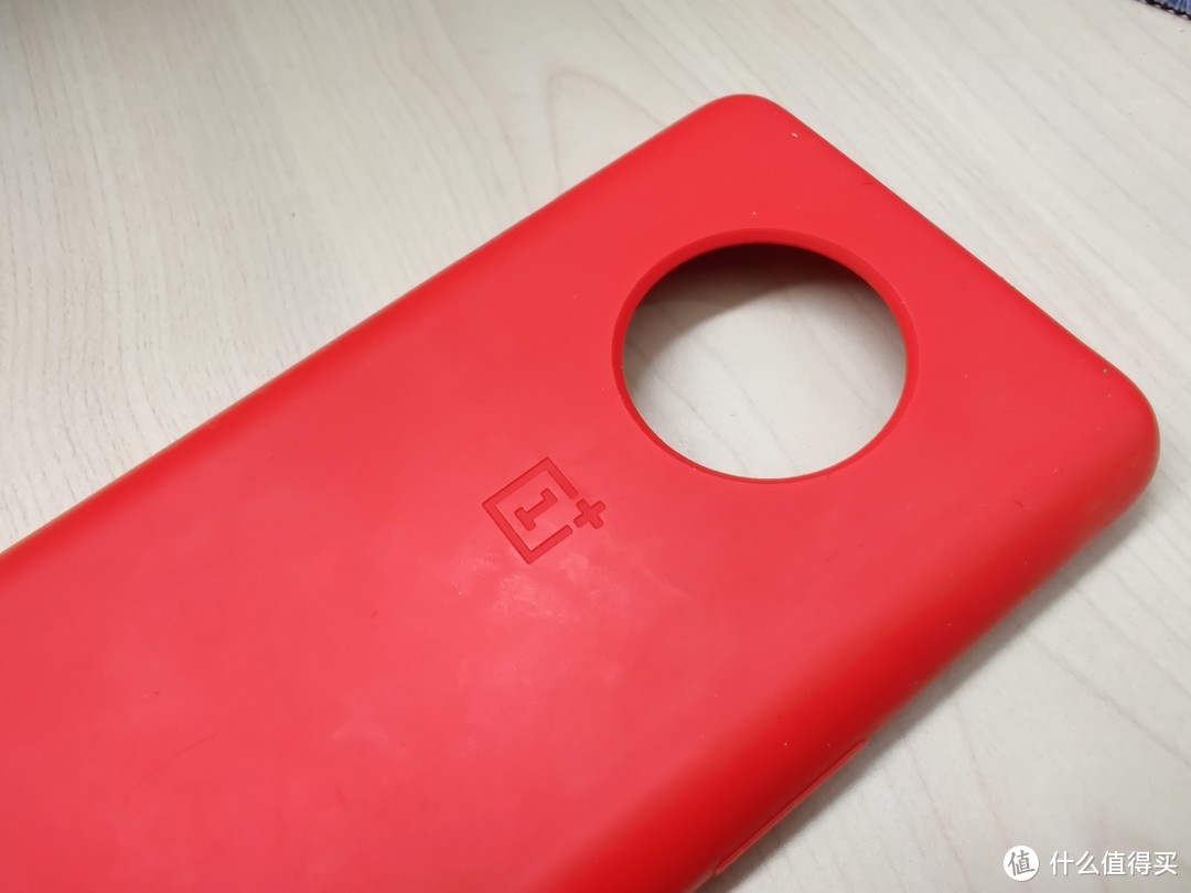 丝丝入扣——29入手OnePlus 7T官网硅胶保护壳