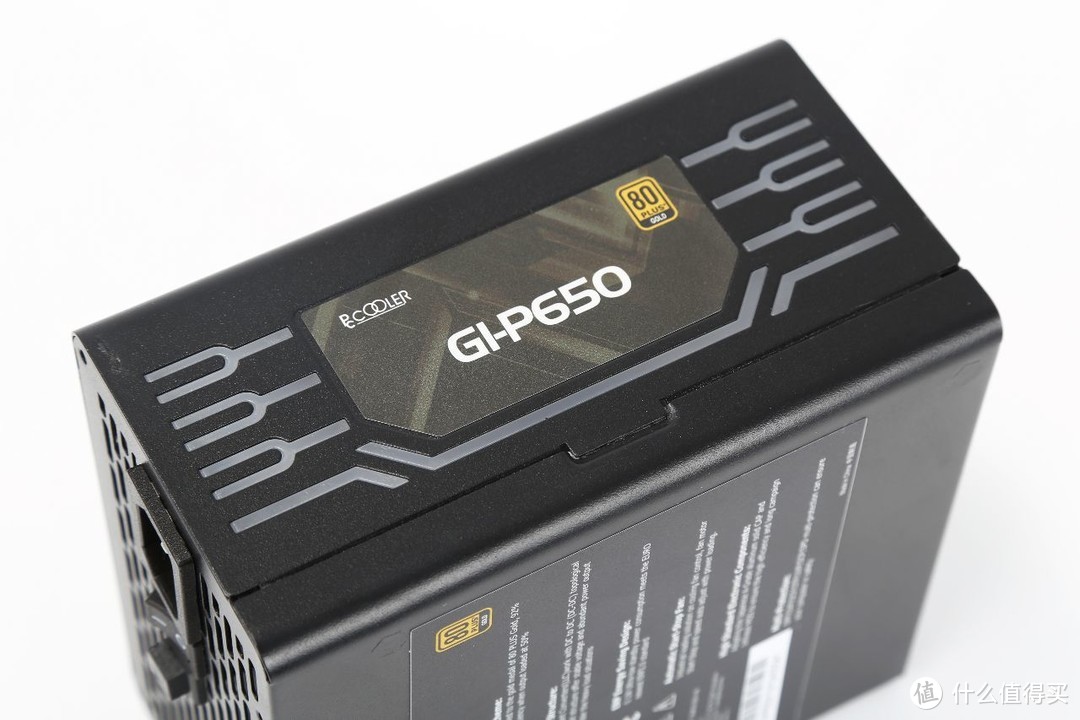 超频三出RGB电源了 ？  GI-P650金牌全模组电源装机实测